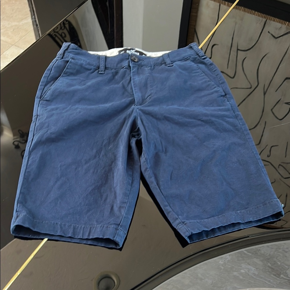 Men’s Hollister Navy Blue Flat Front Shorts 12” Casual Summer Style W29